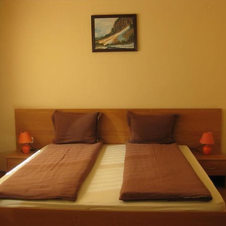 Family Hotel Veronika Ντέβιν Εξωτερικό φωτογραφία