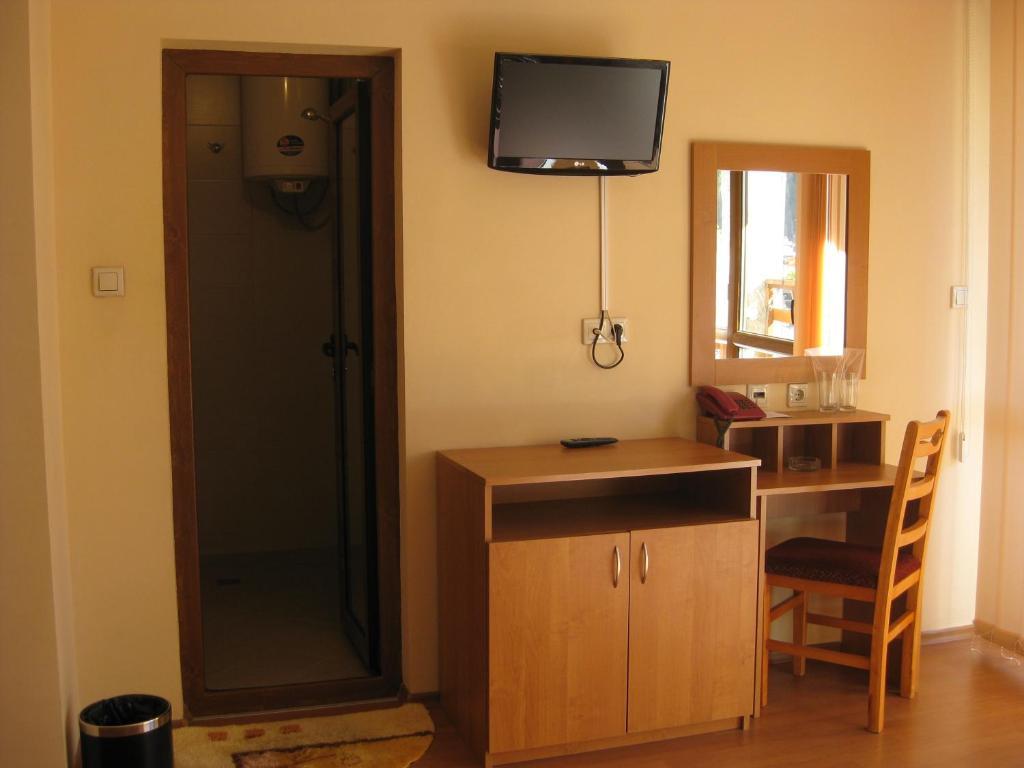 Family Hotel Veronika Ντέβιν Εξωτερικό φωτογραφία