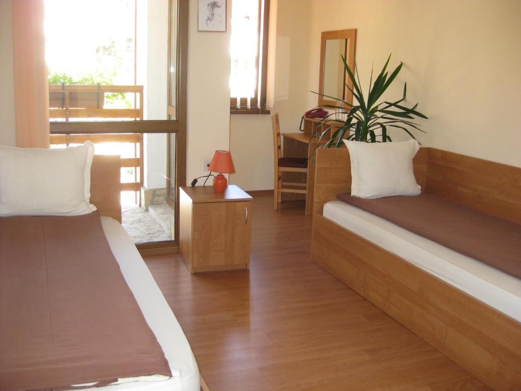 Family Hotel Veronika Ντέβιν Δωμάτιο φωτογραφία