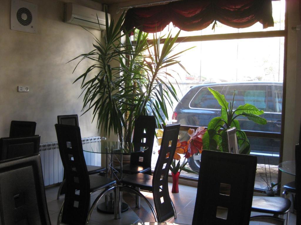 Family Hotel Veronika Ντέβιν Εξωτερικό φωτογραφία