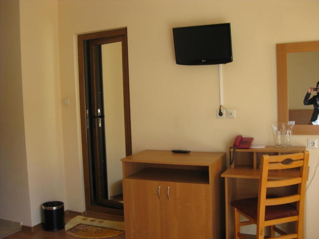 Family Hotel Veronika Ντέβιν Εξωτερικό φωτογραφία